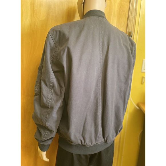 Aéropostale Bomber Gray Jacket - Sherpa Lined - Zipper Closure - Size L - Picture 10 of 14